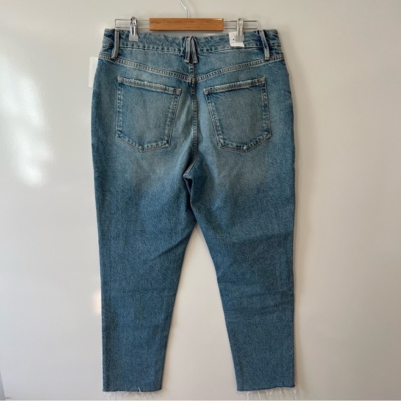 NWT Good American Weekender Straight Jeans - Picture 7 of 16